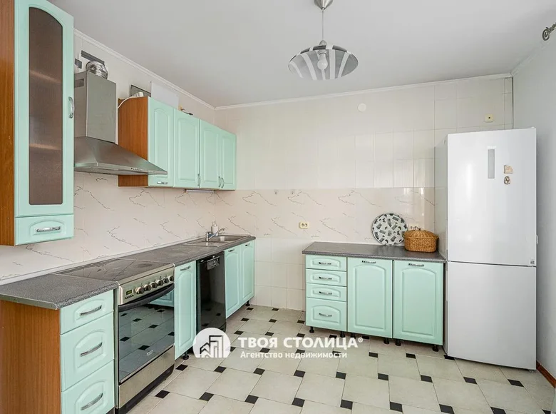 Квартира 2 комнаты 60 м² в Минске, Беларусь
