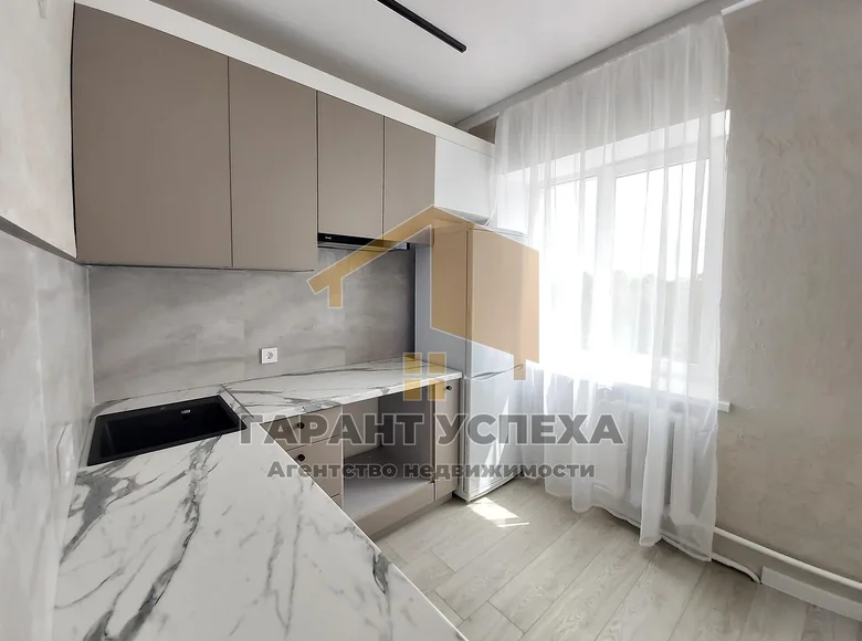 Mieszkanie 2 pokoi 42 m² Muchaviecki sielski Saviet, Białoruś