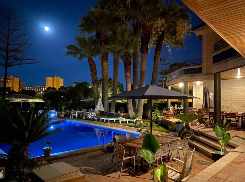 villa de 7 chambres 225 m² Dehesa de Campoamor, Espagne