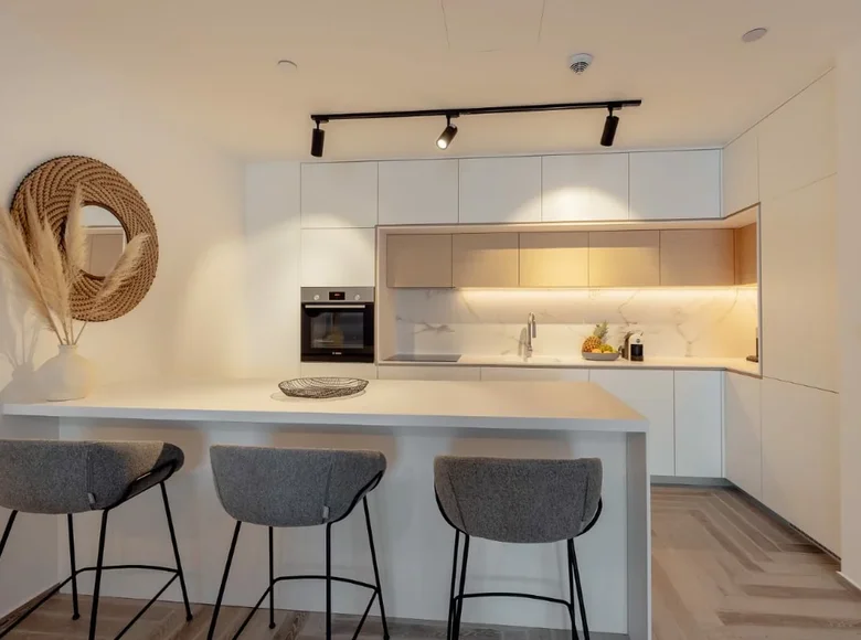 Wohnung 2 zimmer 81 m² Herceg Novi, Montenegro