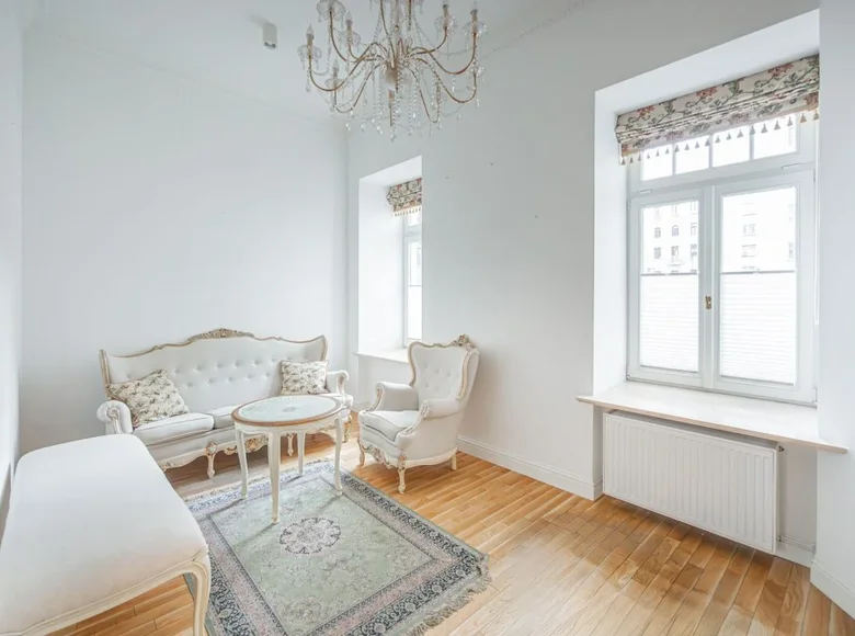 Nieruchomości komercyjne 3 pokoi 71 m² w Warszawa, Polska