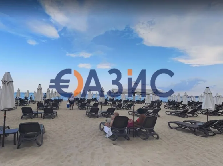 Mieszkanie 2 pokoi 65 m² Nesebyr, Bułgaria