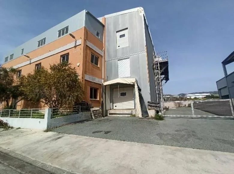 Almacén 1 615 m² en Trimithousa, Chipre
