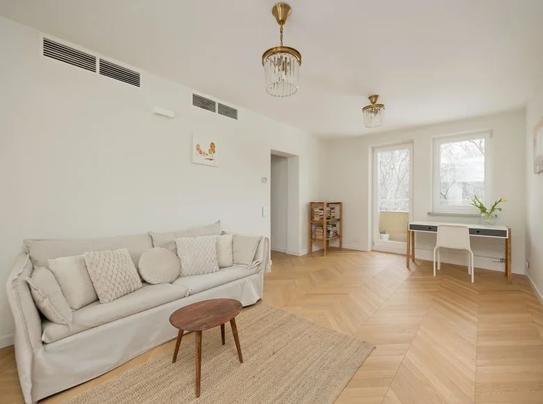 Квартира 2 комнаты 60 м² Варшава, Польша