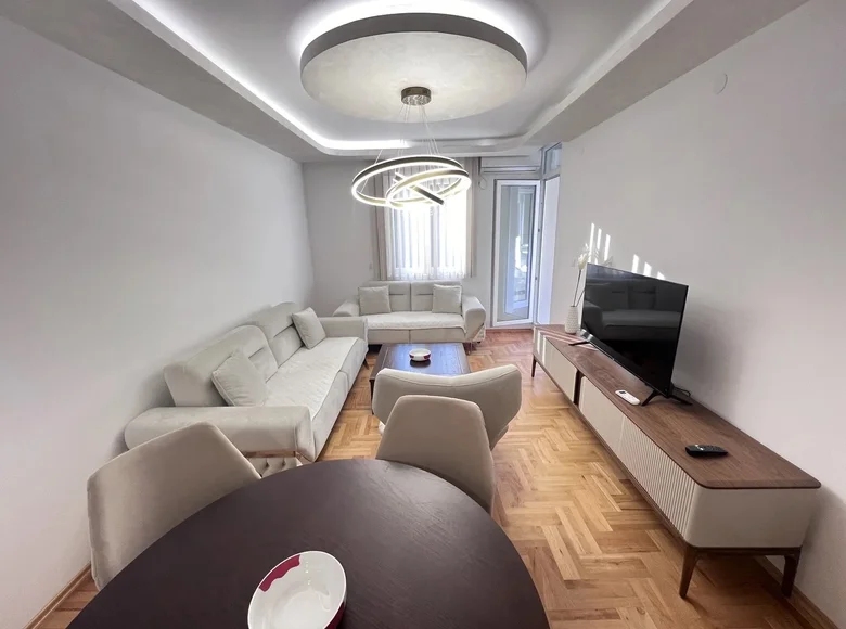 3 room apartment 77 m² in Budva, Montenegro