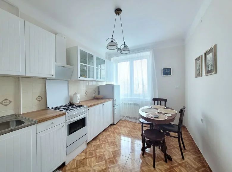 Wohnung 2 zimmer 45 m² in Warschau, Polen