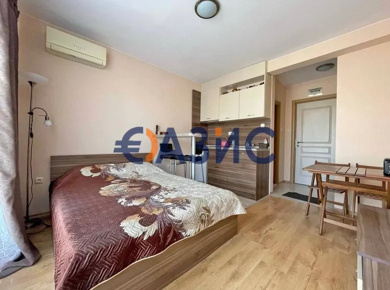Квартира 30 м² Несебр, Болгария