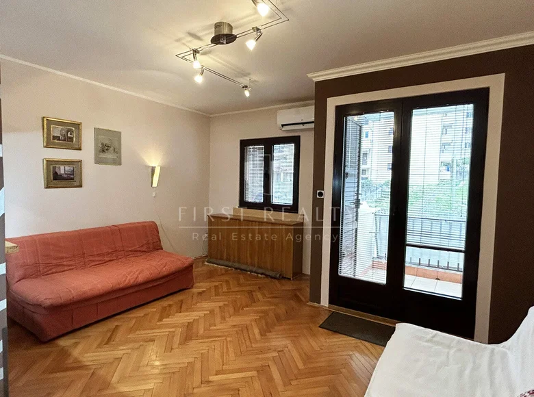 1 room studio apartment 38 m² Dobrota, Montenegro