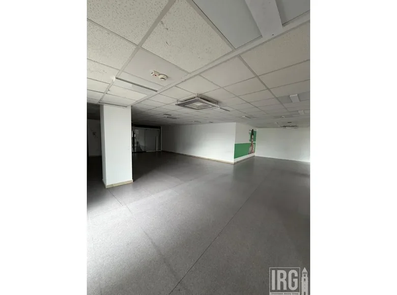 Коммерческое помещение 1 комната 900 м² в Тиране, Албания