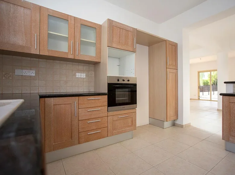 Дом 3 спальни 165 м² Мандрия, Кипр