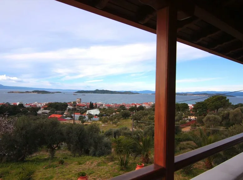 3-Schlafzimmer-Villa 327 m² Ouranoupoli, Griechenland