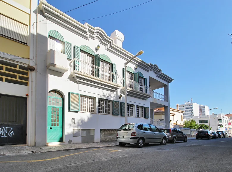 Investissement 429 m² à Loule, Portugal