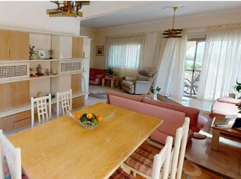 Dom 3 pokoi 250 m² Peyia, Cypr