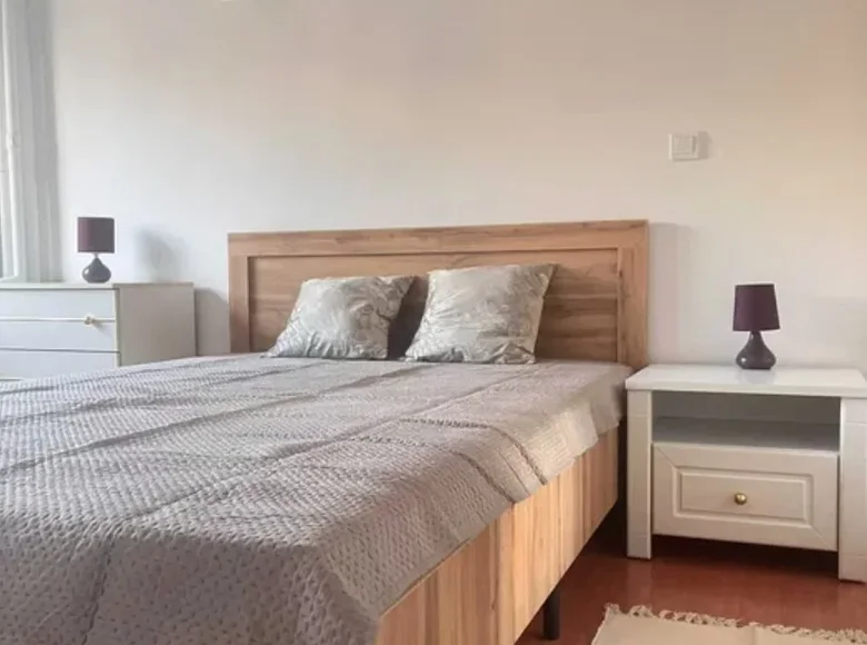 Wohnung 2 zimmer 46 m² in Warschau, Polen