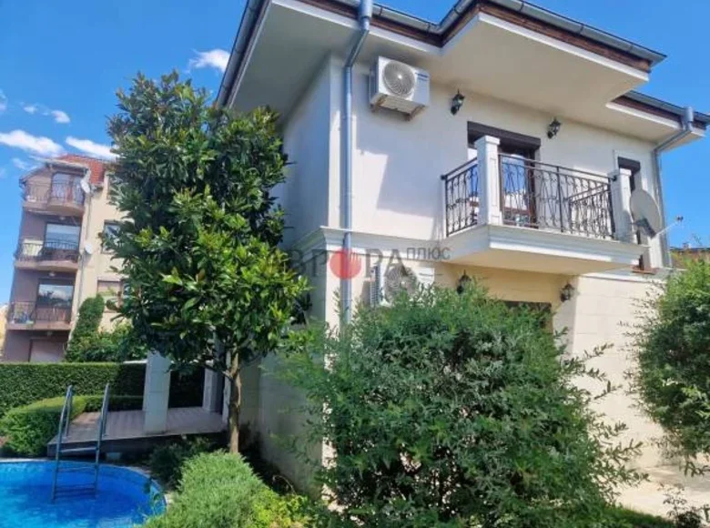 Дом  Равда, Болгария