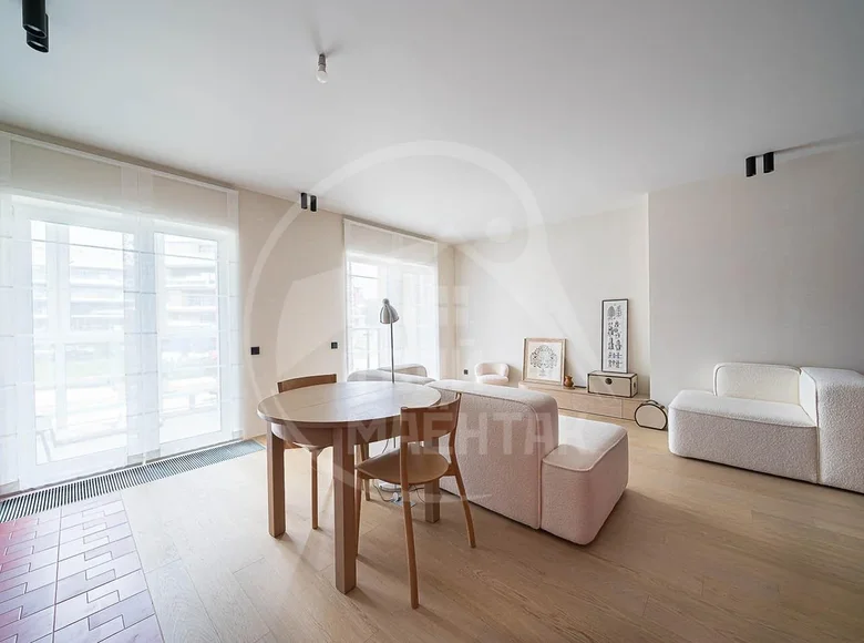 Квартира 3 комнаты 86 м² Ратомка, Беларусь