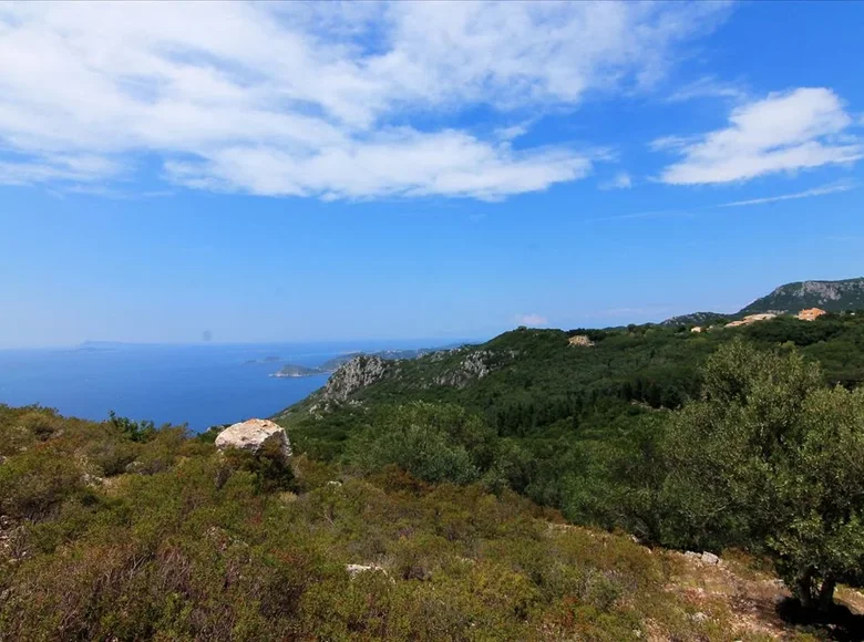 Parcelas  Krini, Grecia