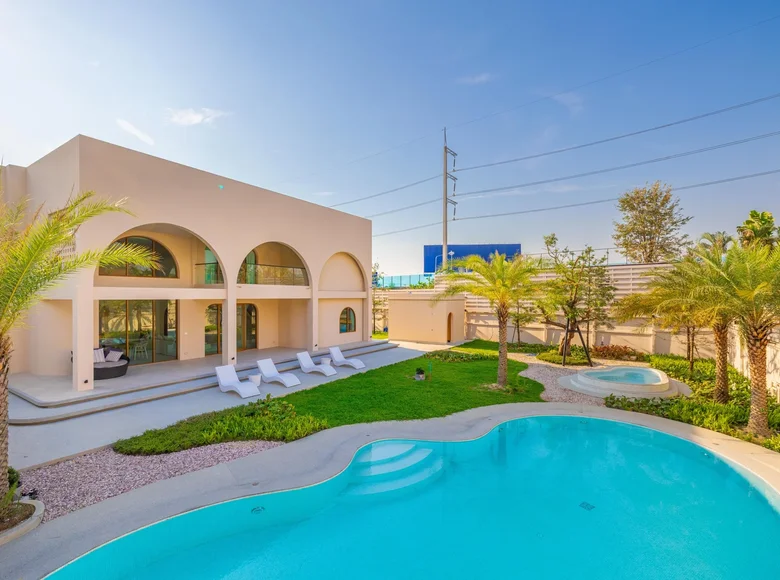 Вилла 4 спальни 400 м² Pong, Таиланд