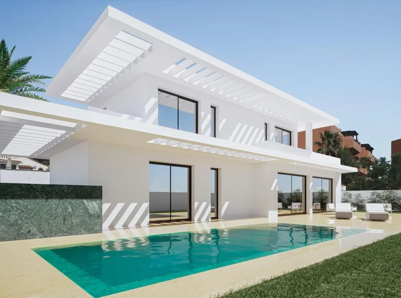 4 bedroom Villa 193 m² Estepona, Spain