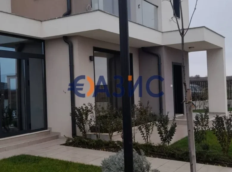 Dom 3 pokoi 112 m² Pomorie, Bułgaria