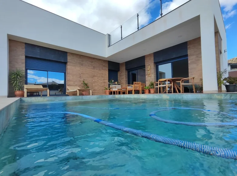 3 bedroom house  el Pinos Pinoso, Spain