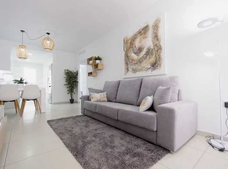 Mieszkanie 2 pokoi 75 m² Abadin, Hiszpania