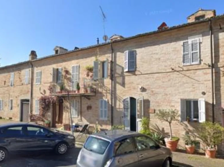 Maison 8 chambres 2 000 m² Terni, Italie