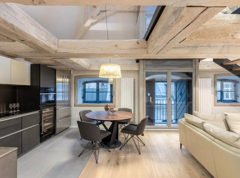 Квартира 3 спальни 134 м² Рига, Латвия