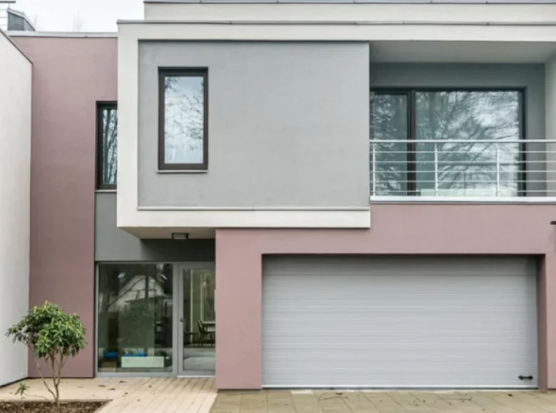 Haus 5 zimmer 208 m² Riga, Lettland