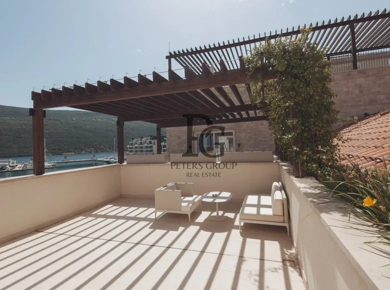 Adosado 4 habitaciones 234 m² Kumbor, Montenegro