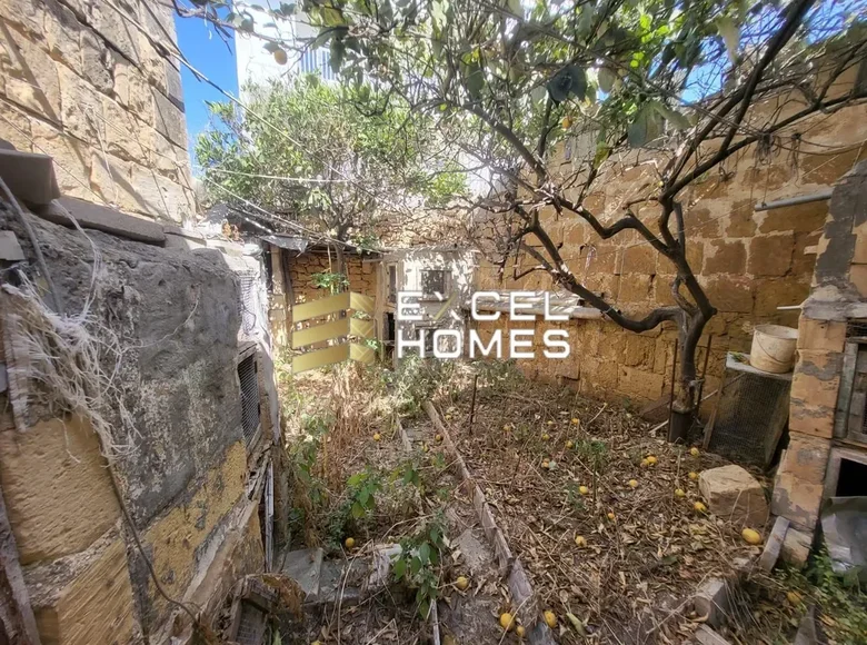 Таунхаус 2 спальни  Зуррик, Мальта