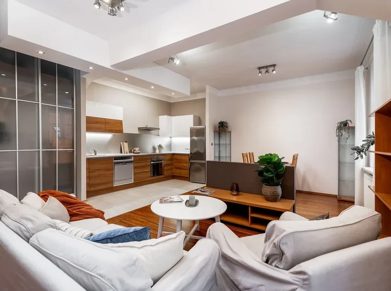 Квартира 2 комнаты 69 м² в Кракове, Польша