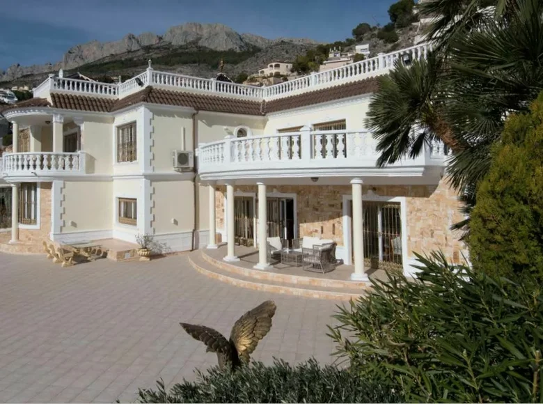 4 bedroom Villa 743 m² Altea, Spain