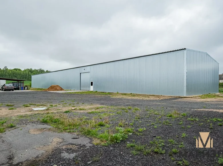 Office 990 m² in Michanavicki sielski Saviet, Belarus