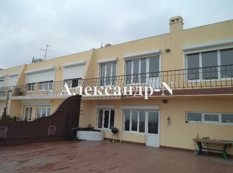 Maison 3 chambres 232 m² Odessa, Ukraine