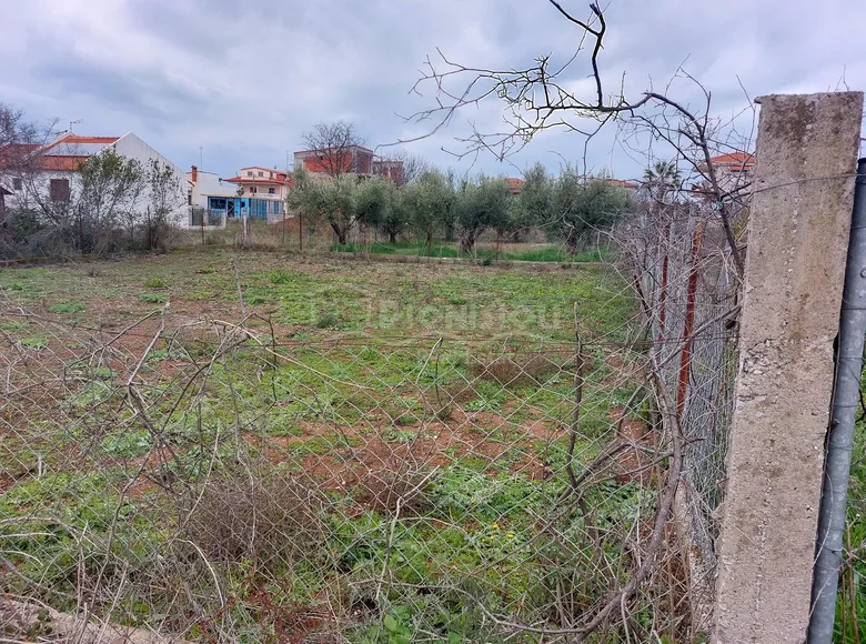 Land 300 m² Sozopoli, Greece
