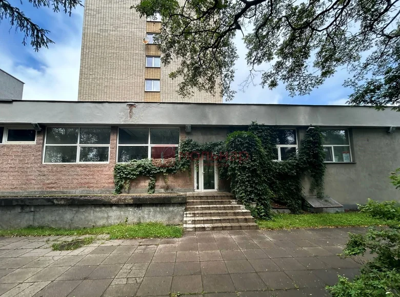 Propiedad comercial 182 m² en Minsk, Belarús