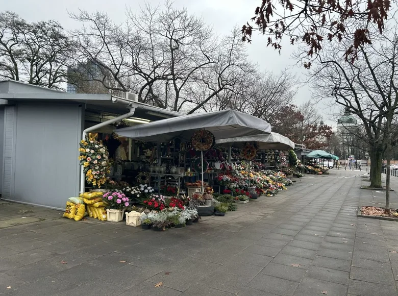 Квартира 87 м² Варшава, Польша