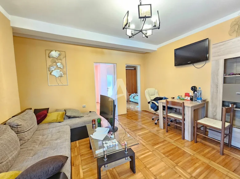 5 bedroom apartment 162 m² Budva, Montenegro