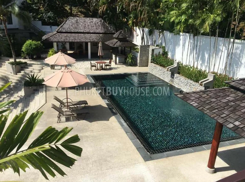 Condo 3 bedrooms 300 m² Kathu, Thailand