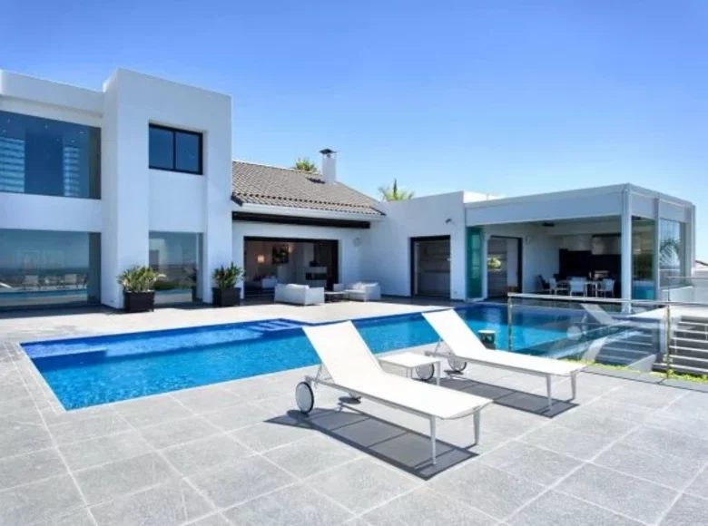 5 bedroom villa 610 m² Abadin, Spain