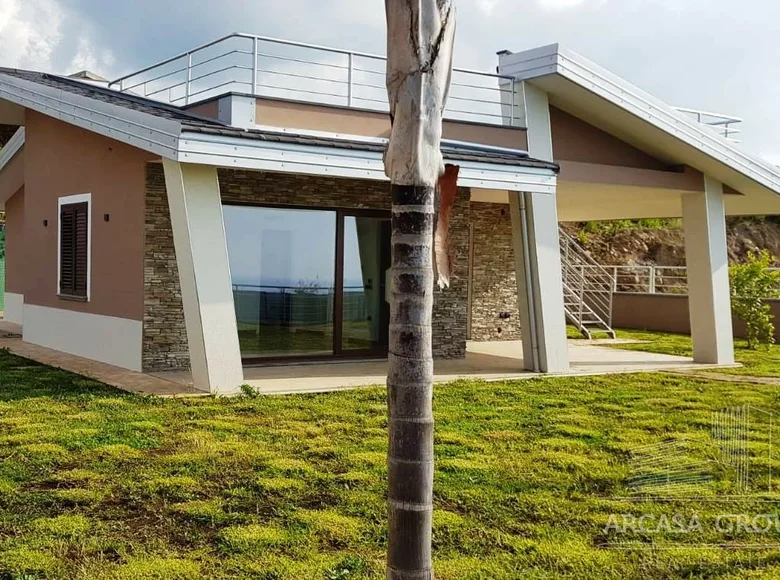 3 bedroom villa 100 m² Zambrone, Italy