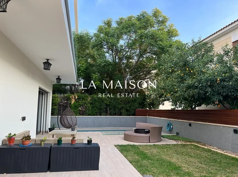 5 bedroom house 549 m² Strovolos, Cyprus