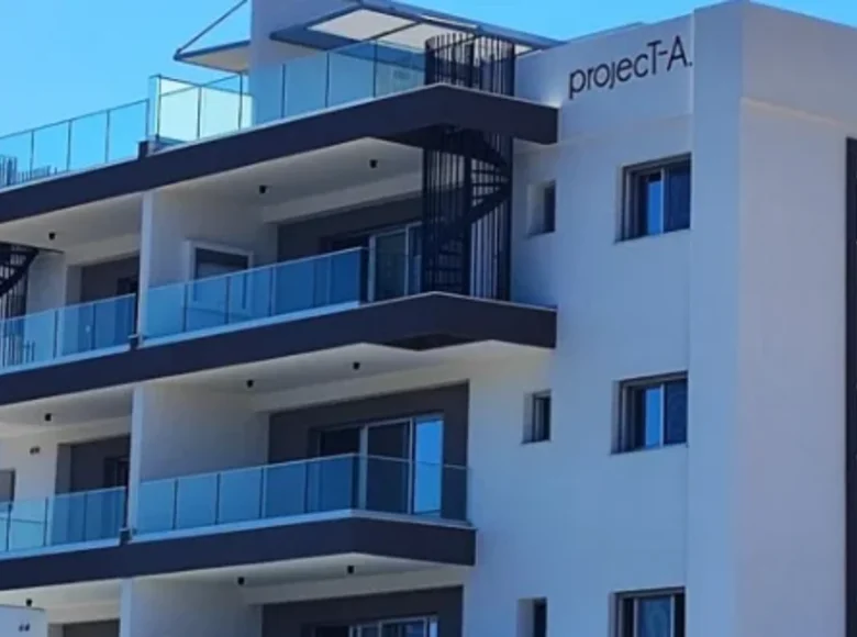 2-Schlafzimmer-Penthouse 77 m² Kato Polemidia, Zypern