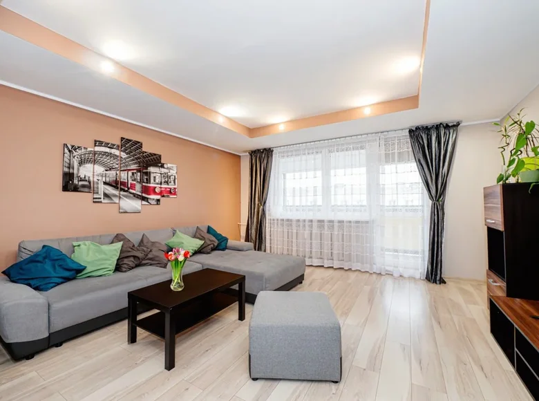 Mieszkanie 3 pokoi 82 m² Koziegłowy, Polska