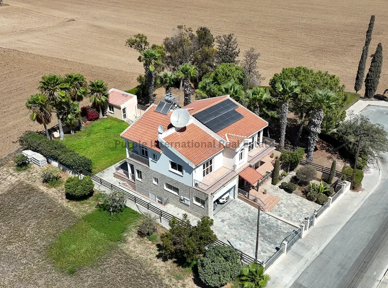 Willa 4 pokoi 278 m² Kiti, Cypr