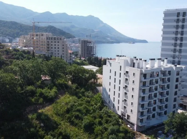 Квартира 1 спальня 40 м² Бечичи, Черногория