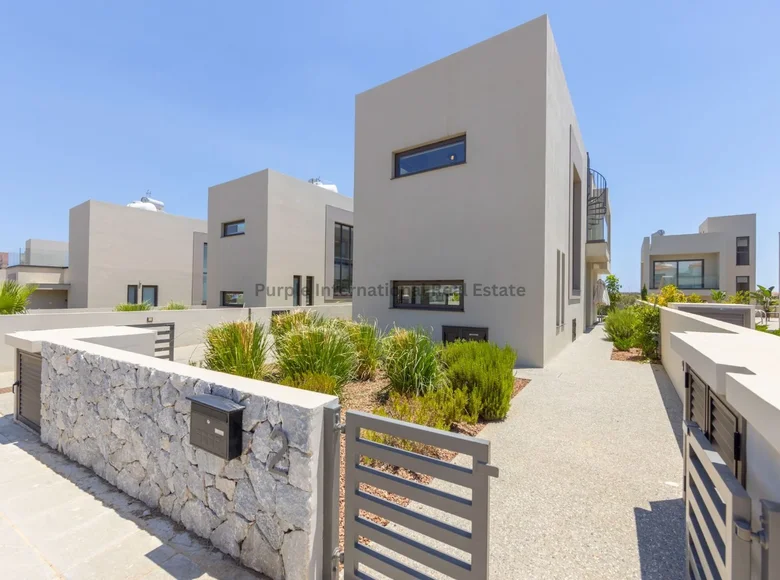 3 bedroom villa 130 m² Kapparis, Cyprus