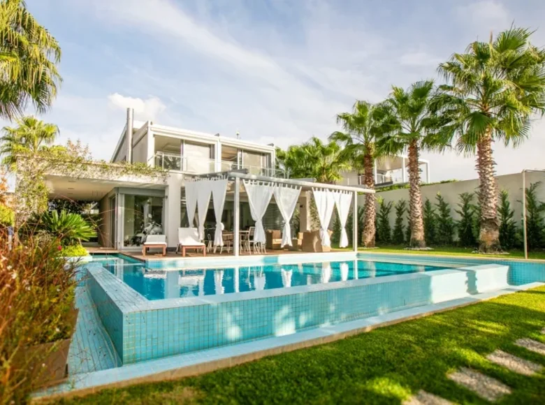 4-Schlafzimmer-Villa 260 m² Kassandra Municipality, Griechenland