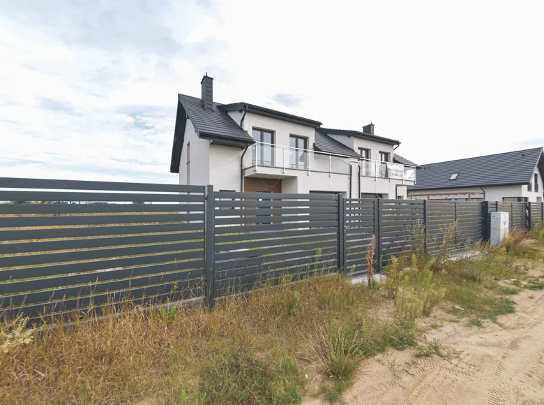 4 bedroom house 178 m² Lesznowola, Poland